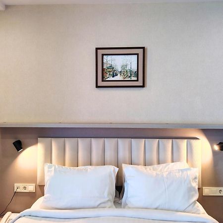 Aphrodite Apartments Batumi Ngoại thất bức ảnh