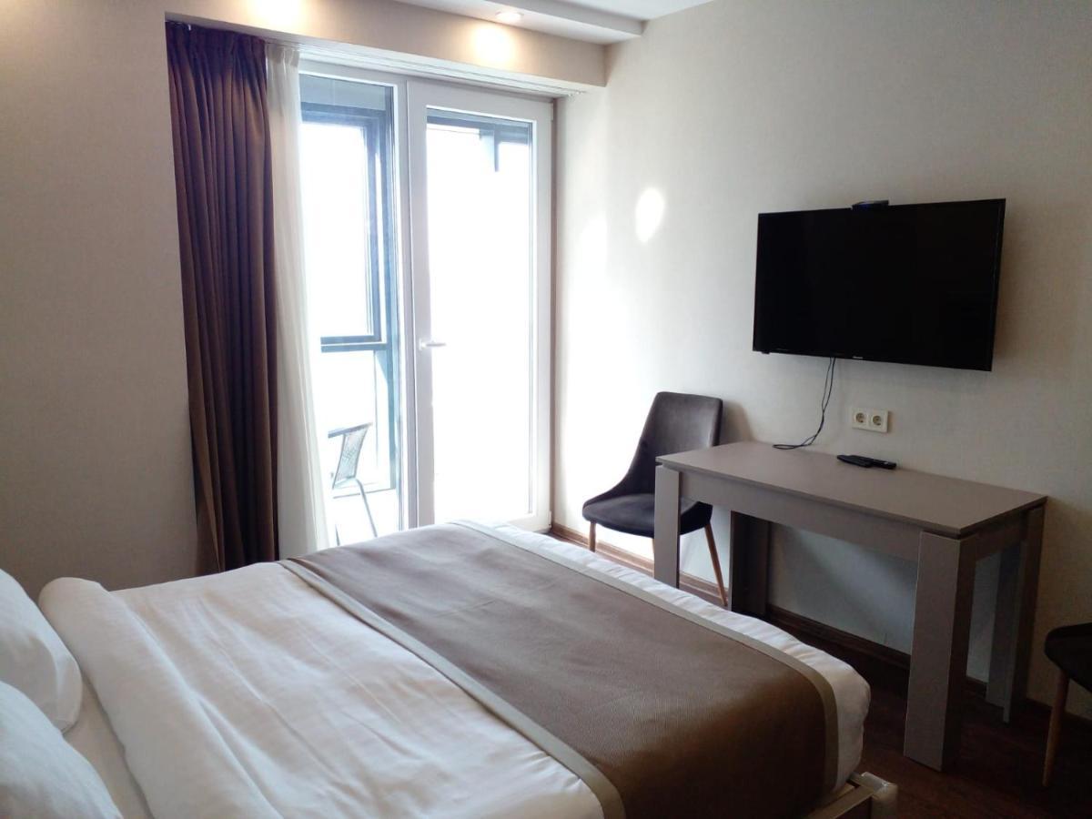 Aphrodite Apartments Batumi Ngoại thất bức ảnh