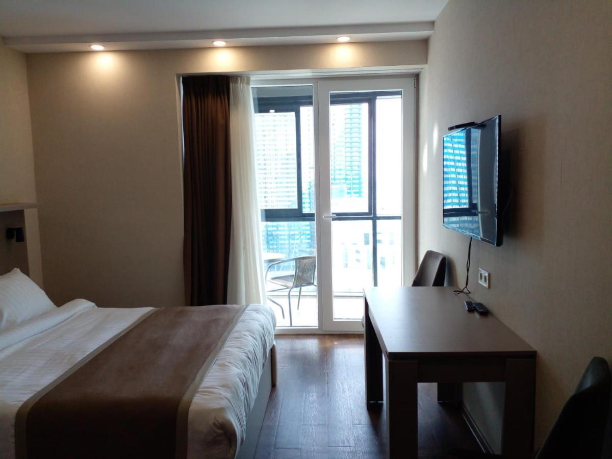 Aphrodite Apartments Batumi Ngoại thất bức ảnh